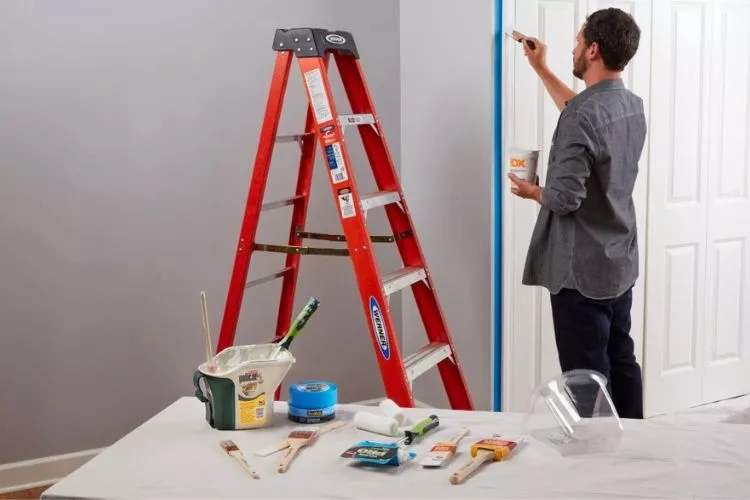 How to remove paint from a fiberglass ladder