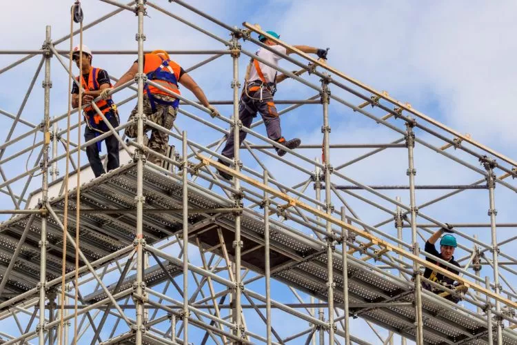 What is the leading cause of scaffold accidents
